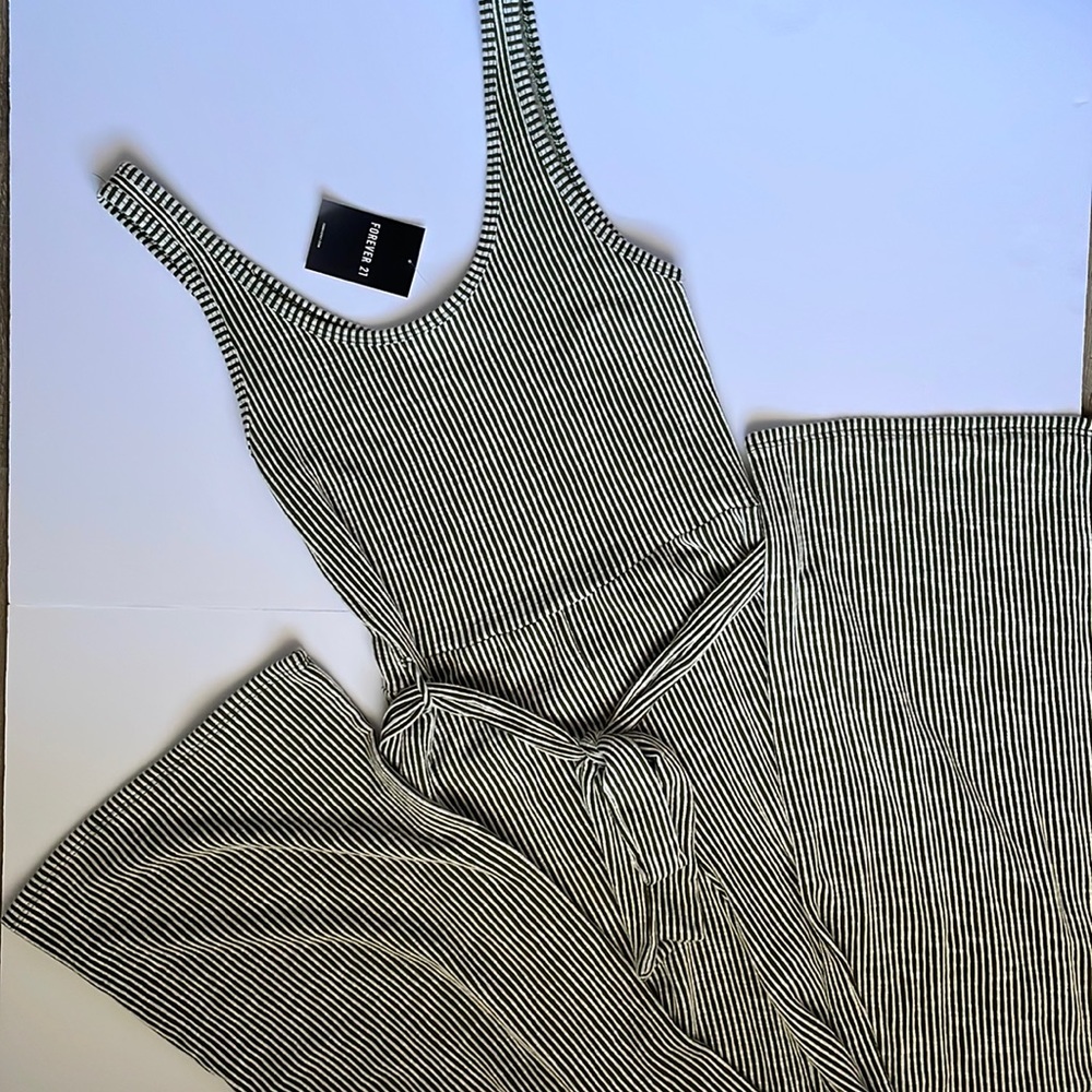 Forever 21 Olive Green White Striped Pant Romper Size Medium New With Tags